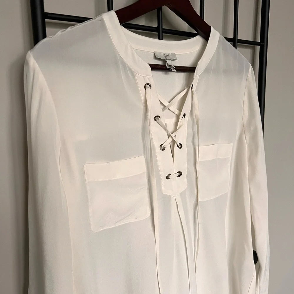 Joie Ivory 100% Silk Lace Up Blouse Sz S - Picture 3 of 7